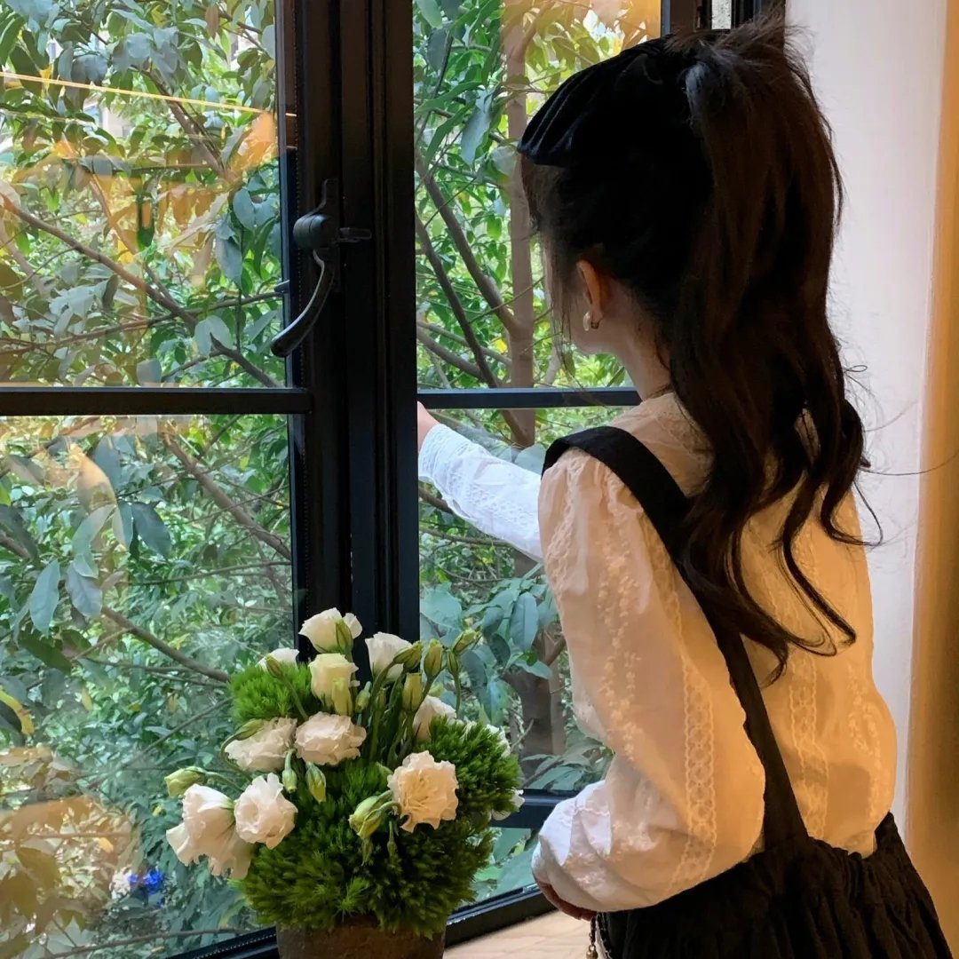 女军官与魔鬼